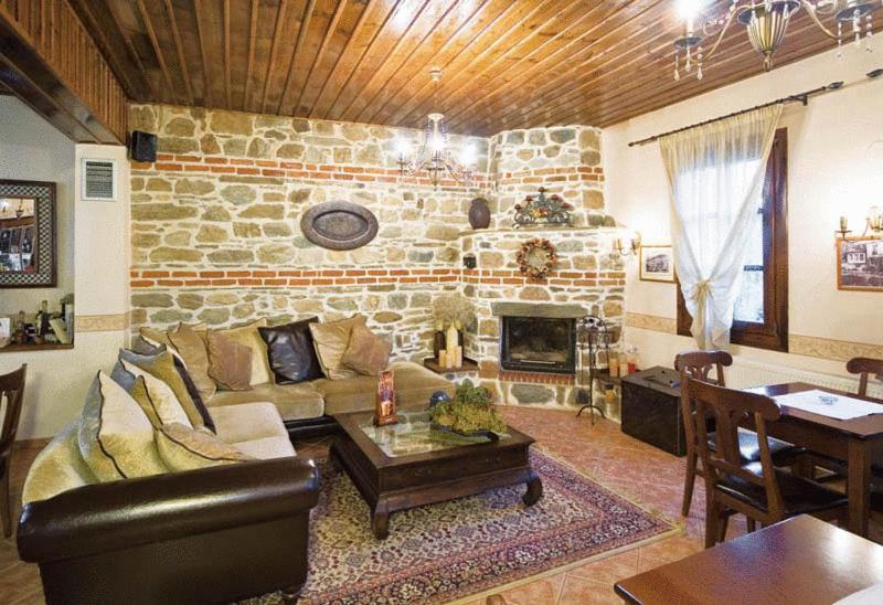 Emporio  Villa Kastanodasos מראה חיצוני תמונה